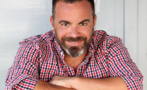 Ο Βασίλης Καλλίδης καλεσμένος στο Νίκο Θρασυβούλου και στο ένθετο «Σελίδες του Σαββατοκύριακου»