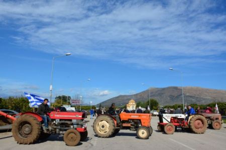 Συνάντηση των αγροτών με τον Γιάννη Στουρνάρα την Πέμπτη