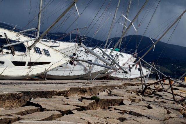 Ο σεισμός μεγάλωσε το χάσμα στην Κεφαλλονιά
