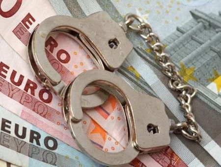 Συνάντηση οικονομικών εισαγγελέων με εφοριακούς