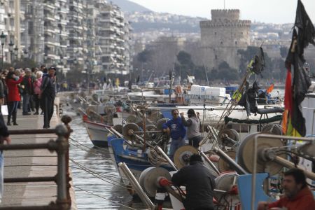 Θεσσαλονίκη: 11 δήμαρχοι κάνουν κοινό μέτωπο για την παράκτια συγκοινωνία