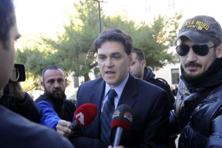 Εισαγγελείς, οργισμένοι, ψάχνουν…