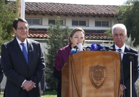 Ο Ομπάμα χαιρετίζει τη συνάντηση Αναστασιάδη-Ερογλου