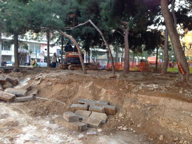 Βιοκλιματική η «Πηγάδα» μια πλατεία του 1870 στον Πειραιά