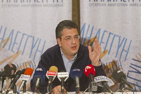 Απ. Τζιτζικώστας: «Σήμερα συμμετέχουμε, δεν απέχουμε»