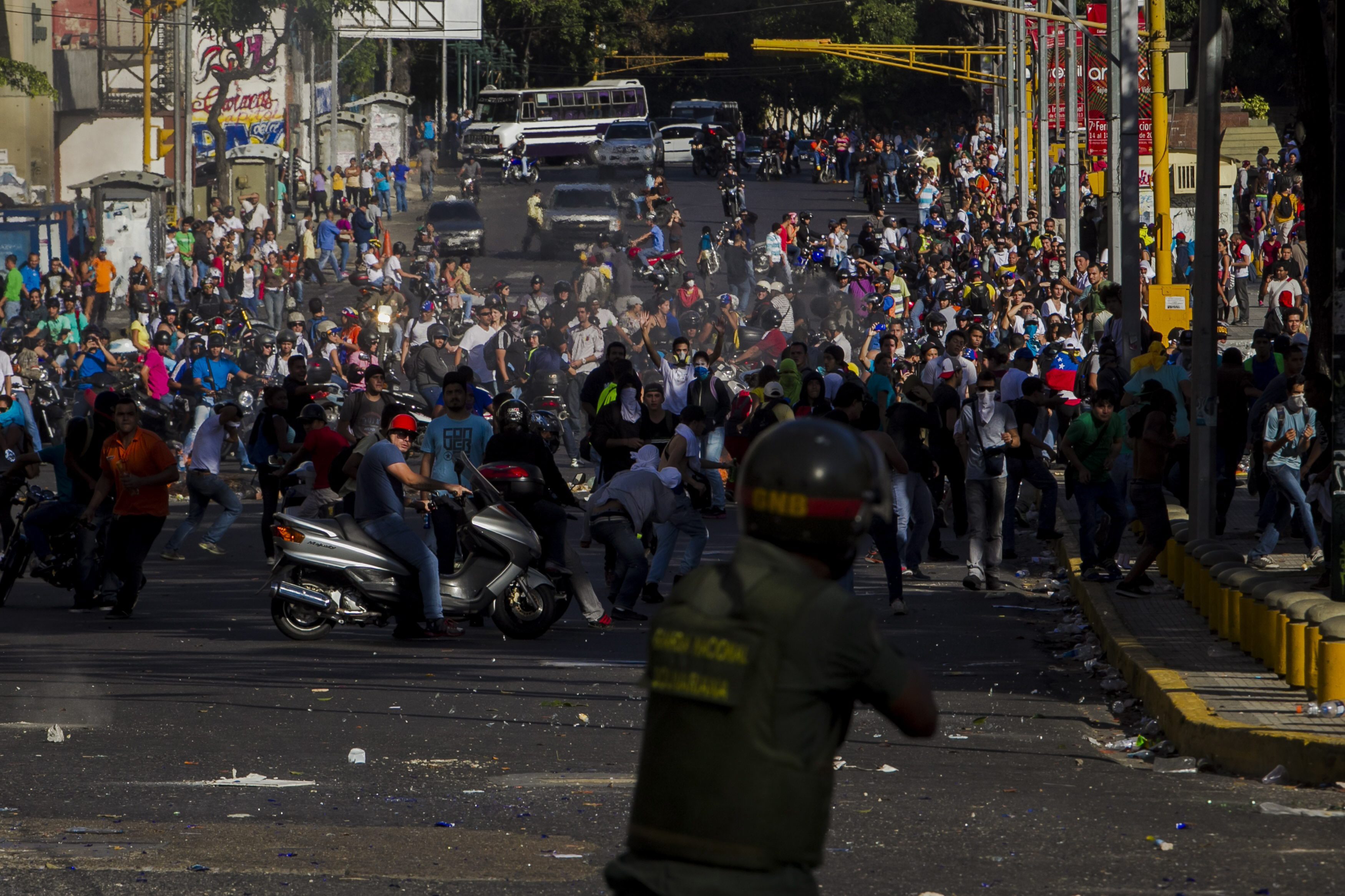 Στήριξη ΣΥΡΙΖΑ στους σοσιαλιστικούς δρόμους της Βενεζουέλας
