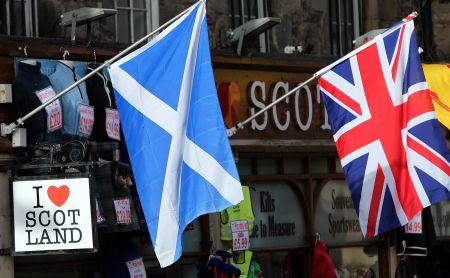 Κάμερον: Θα με συνέτριβε εάν η Σκωτία επιλέξει την ανεξαρτησία