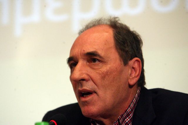 Stathakis: “Bailout and troika will end when SYRIZA comes to power”