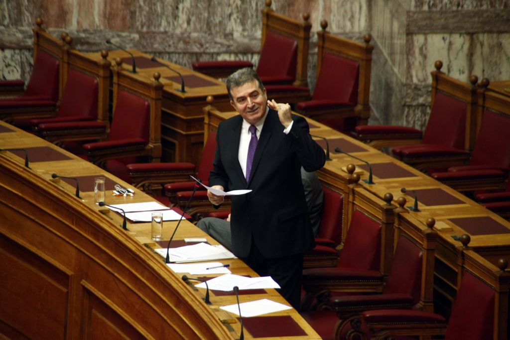 Χρυσοχοΐδης: Η Ελλάδα θα βγει στις αγορές πριν τις ευρωεκλογές