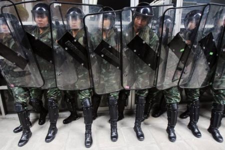 Μπανγκόκ: Τρεις νεκροί και δεκάδες τραυματίες από τα επεισόδια