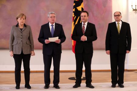 Μέρκελ:Κυβερνητικές αναταράξεις από σκάνδαλο παιδικής πορνογραφίας