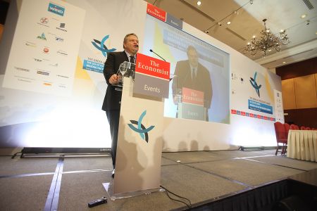 Βενιζέλος: Η έξοδος από την κρίση απάντηση στον ευρωσκεπτικισμό