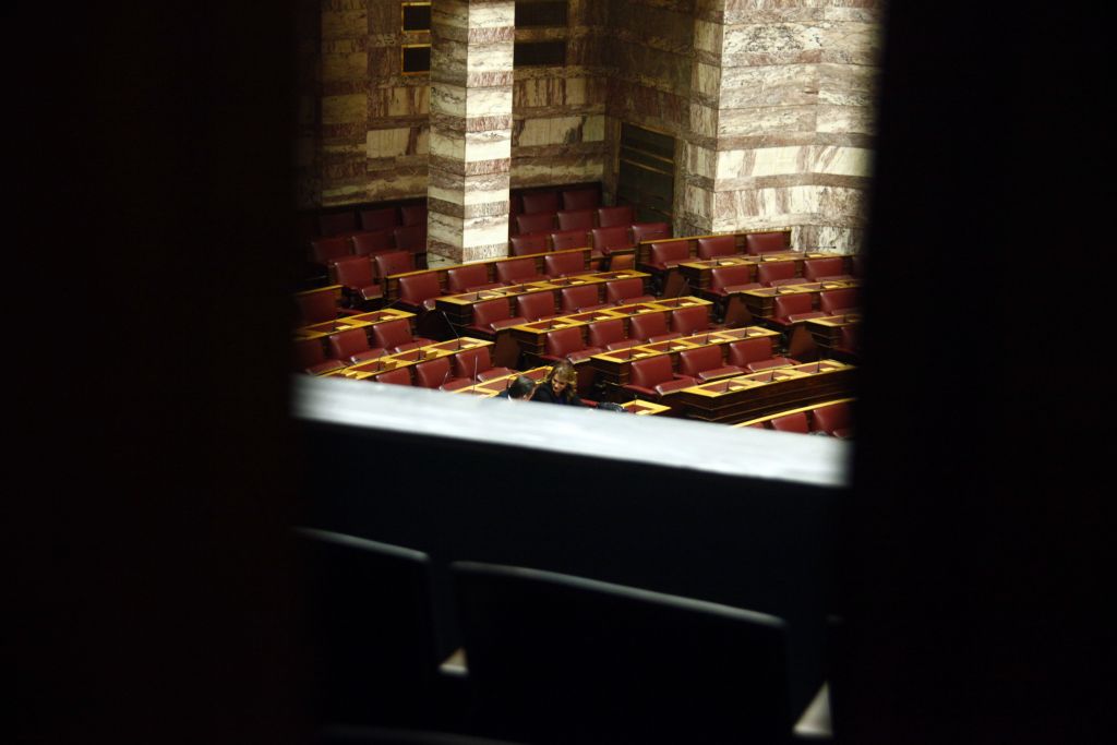 Ερώτηση του ΣΥΡΙΖΑ στην Βουλή για το λαθρεμπόριο τσιγάρων