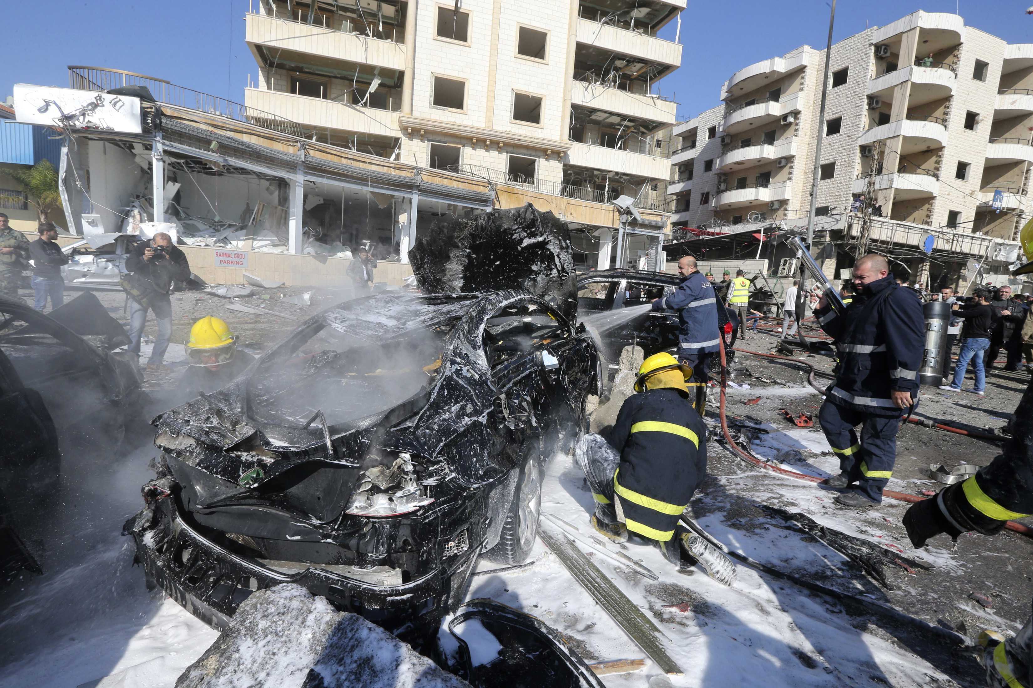 Ημέρα πένθους στο Λίβανο μετά τη διπλή βομβιστική επίθεση