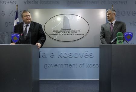 Βενιζέλος: Σειρά επαφών την Πέμπτη στα Σκόπια