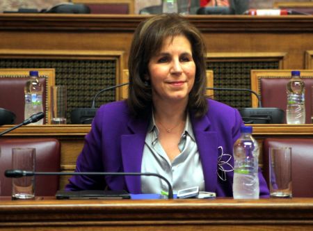 Χριστοφιλοπούλου: Δεν τίθεται θέμα επέκτασης της διαθεσιμότητας