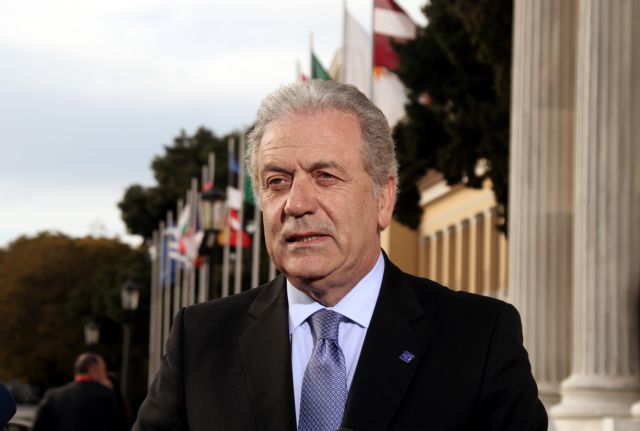 Avramopoulos to succeed Damanaki at the European Commission