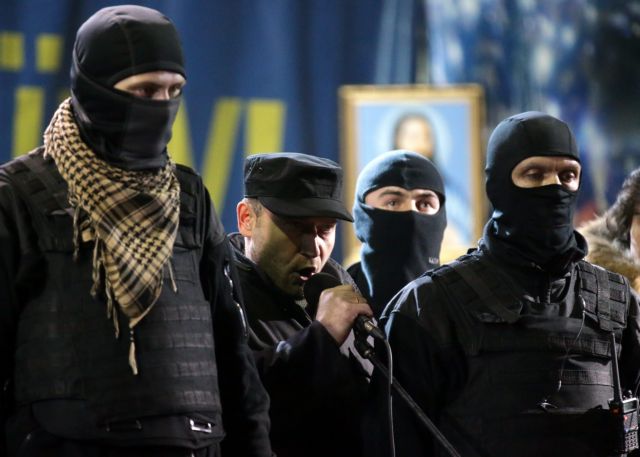 Ουκρανία: Στην κυβέρνηση ο αρχηγός του νεοναζιστικού Δεξιού Τομέα