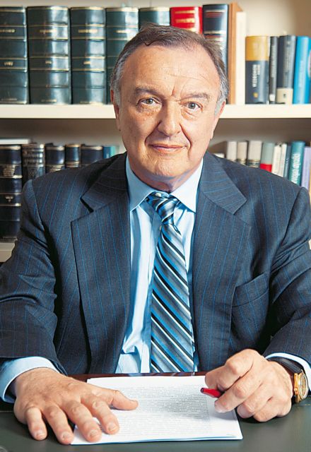 Οι κομματικές γραμμές στον ΔΣΑ τελείωσαν