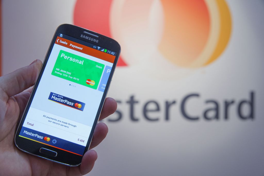 MasterPass: Νέος γρήγορος και ασφαλής τρόπος για online συναλλαγές