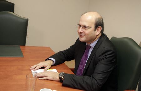 Τέσσερις προτεραιότητες για τη βιομηχανία θέτει ο Κ.Χατζηδάκης