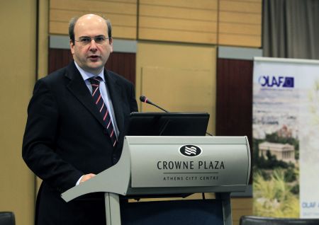 Χατζηδάκης: Θα κάνουμε ότι χρειαστεί για διαφάνεια σε κοινοτικούς πόρους