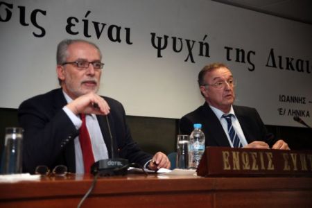 Αριστερό «τόξο» στη συνέντευξη του υποψηφίου της «Ελιάς» των δικηγόρων