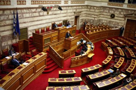 Michelakis withdraws controversial “municipal indemnity” regulation