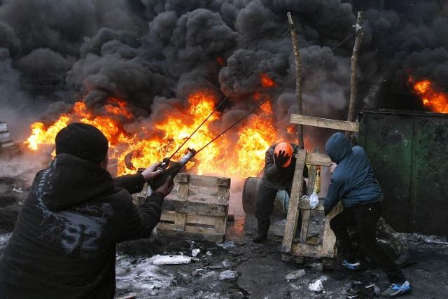 Συνταγή για επανάσταση: Τα κοινά Ουκρανίας, Τουρκίας, Συρίας, Βοσνίας