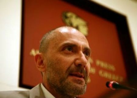 Γρ. Βαλλιανάτος: «Θα στηρίξω οποιονδήποτε στο β’ γύρο απέναντι στον Κασιδιάρη, που θα είναι πρώτος»