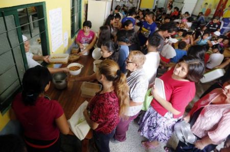 Φτωχότερες από τους γονείς τους θα μεγαλώνουν οι νέες γενιές