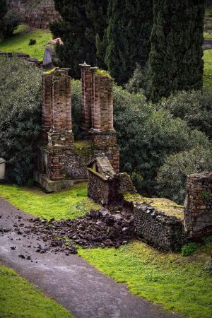 Η Πομπηία καταρρέει λόγω βροχοπτώσεων