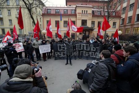 Ρωσία προς Δύση: «Συμμαχείτε με πραγματικούς νεοναζί»