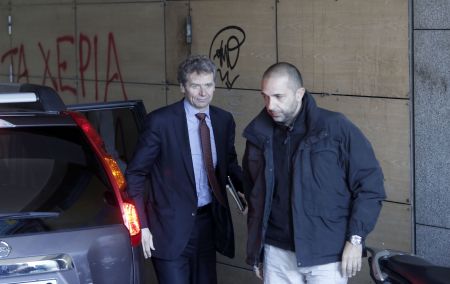 Αγώνας δρόμου για τη δόση – Θρίλερ η διαπραγμάτευση κυβέρνησης – τρόικας – Ακαρπη η συνάντηση με Γ. Βρούτση