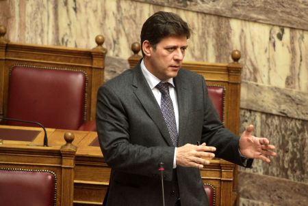 Μ. Βαρβιτσιώτης: Να πληρώνει το κράτος του απλήρωτους ναυτικούς