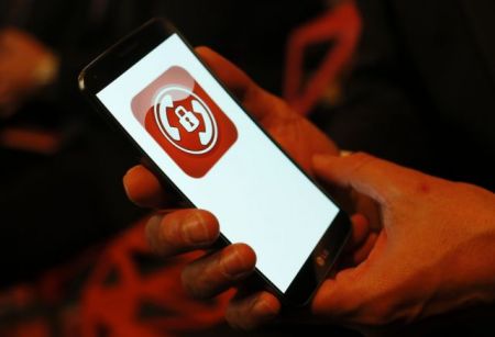 Τρίγωνο κατασκόπων στη Βάρκιζα