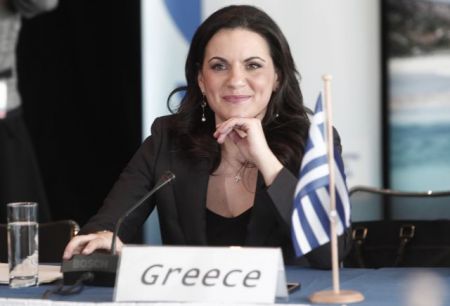 Ολγα Κεφαλογιάννη: Βίζα σε 500 νέους από Αυστραλία