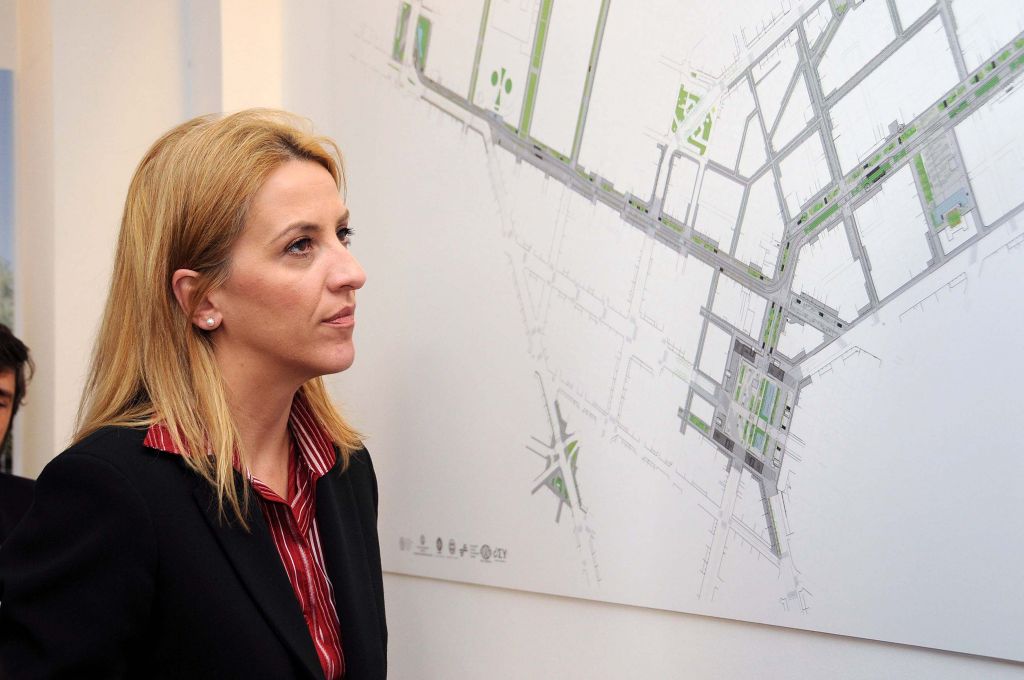 Ρ. Δούρου: «Δεν θα υπάρχει μία Φυλή για τα σκουπίδια»