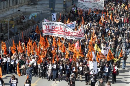 Πολυνομοσχέδιο: Προσθήκες για προσλήψεις και διαθεσιμότητα