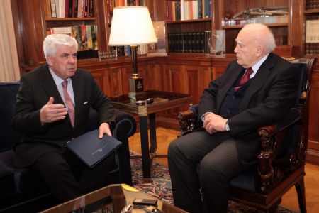 Νέο πρόγραμμα στήριξης 8.500 νέων αγροτών αρχίζει την Τρίτη