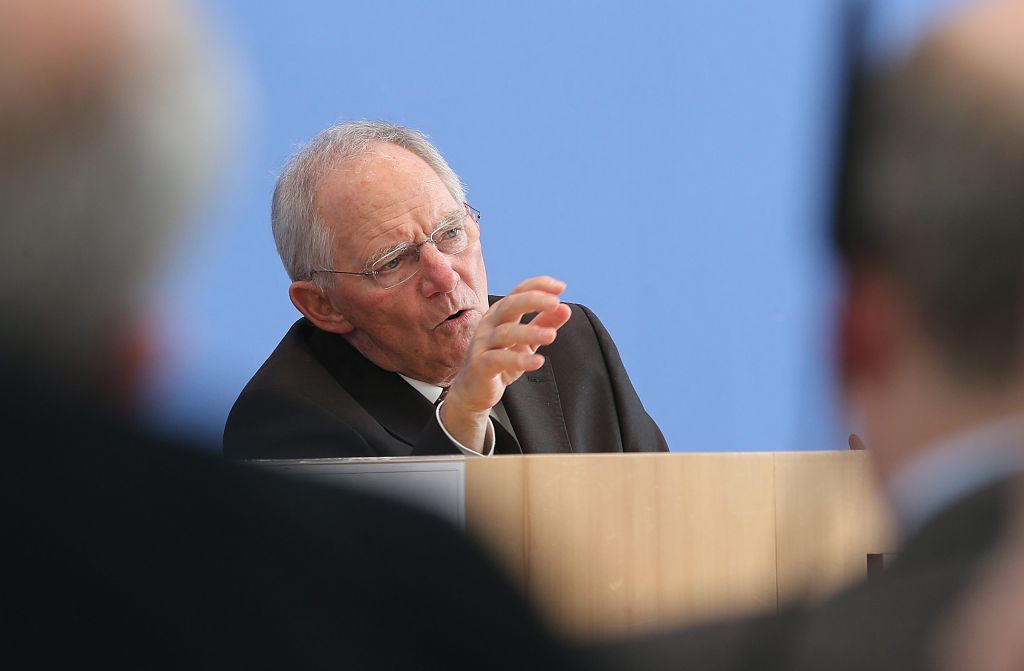 Σόιμπλε: Η Ελλάδα δεν αποτελεί πλέον κίνδυνο για το ευρώ