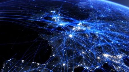 Όλες οι πτήσεις μιας ημέρας σε βίντεο δύο λεπτών