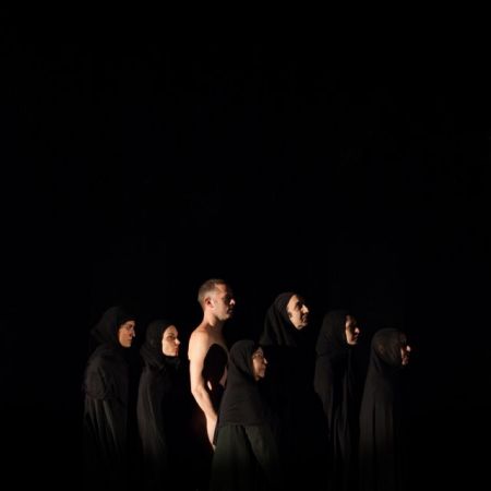 Νίκος Καραθάνος: Από την «Γκόλφω» στο «Δεκαήμερο» του Βοκάκιου