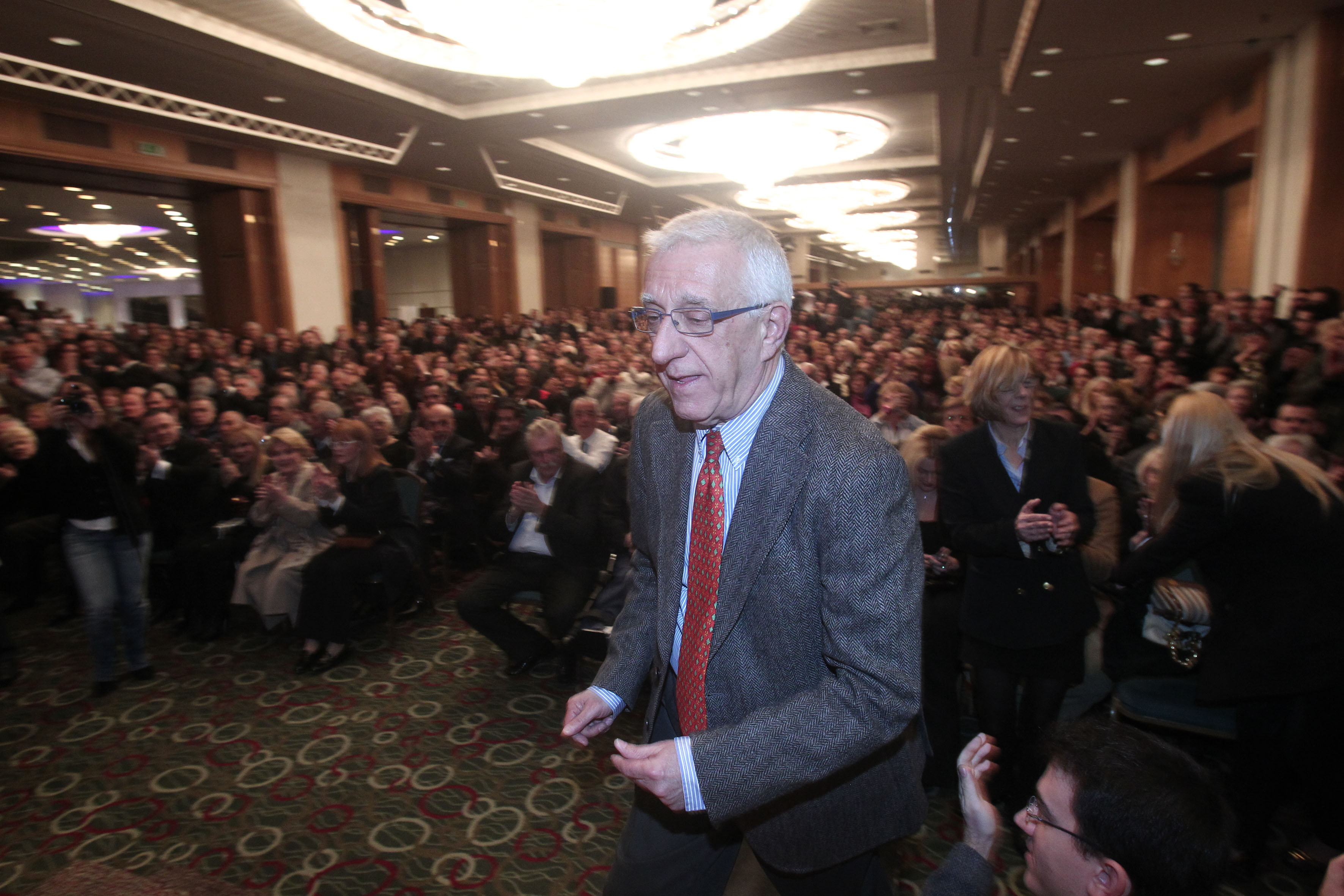 Ν. Κακλαμάνης: Tο πολυνομοσχέδιο ξεπερνά την ιδεολογική μου αντοχή