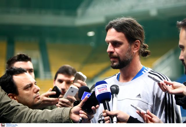 Ο προπονητής Αλβέρτης έχει πίστη στην ομάδα του