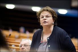 Ν. Τζαβέλα: «Θα ήθελα να δουλέψω για την Ελλάδα και την Ευρώπη»