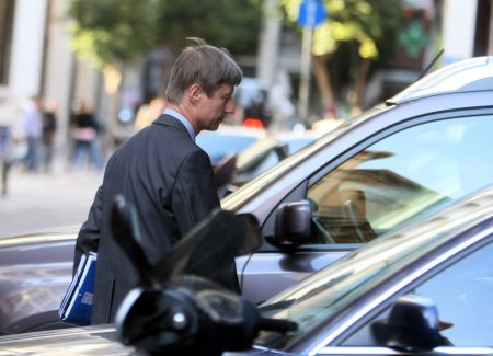 ΥΠΟΙΚ: «Χωρίς τρόικα ως το τέλος Αυγούστου»