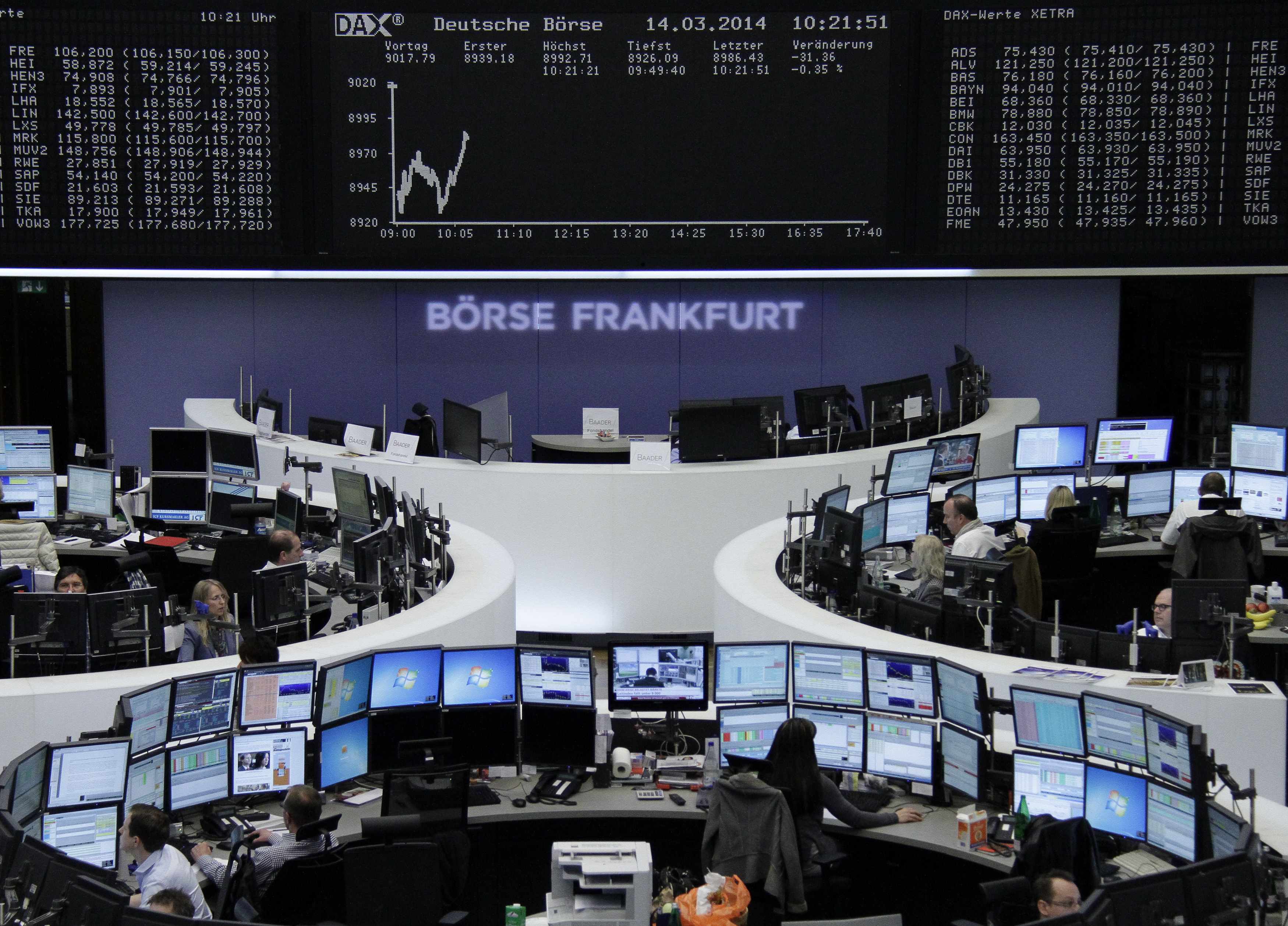 Deutsche Welle: Διχάζει το εμπορικό πλεόνασμα-ρεκόρ της Γερμανίας