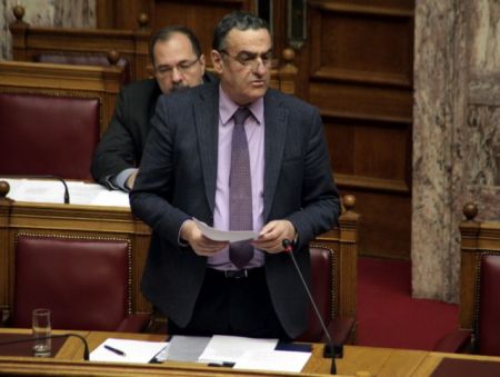 Αθανασίου: Σύντομα επανέρχεται το αντιρατσιστικό νομοσχέδιο στη Βουλή