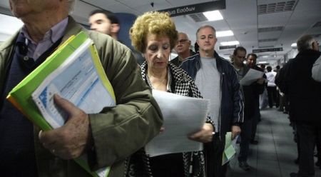 Αγώνας δρόμου για έσοδα και… υποχρεώσεις